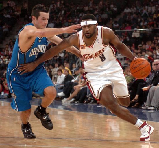 至关重要的 至关重要的