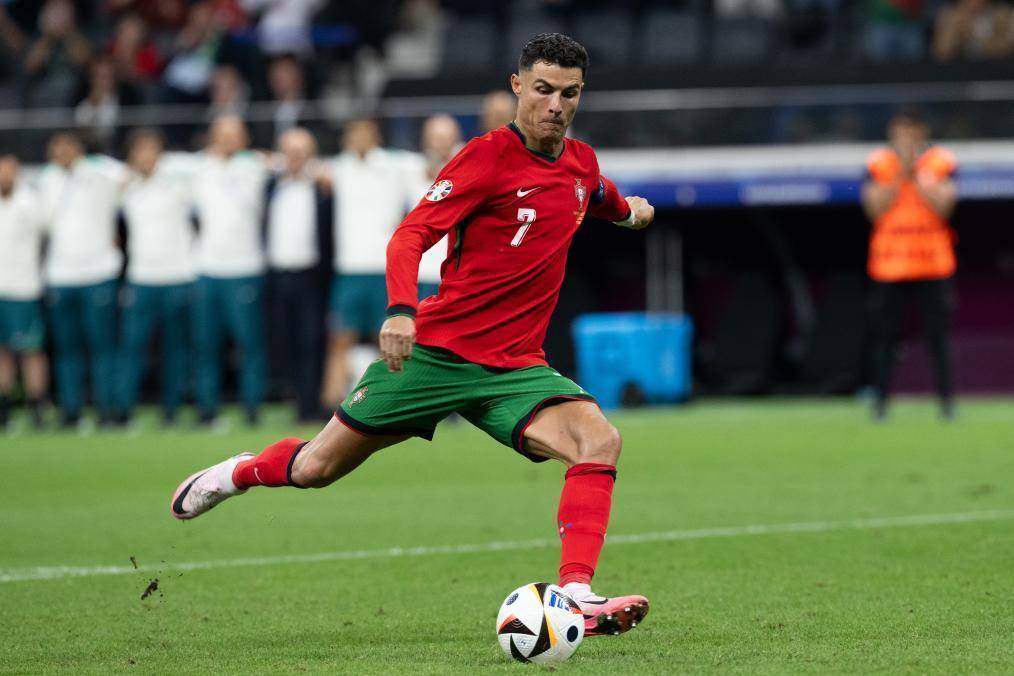 肩作战的庞 肩作战的庞