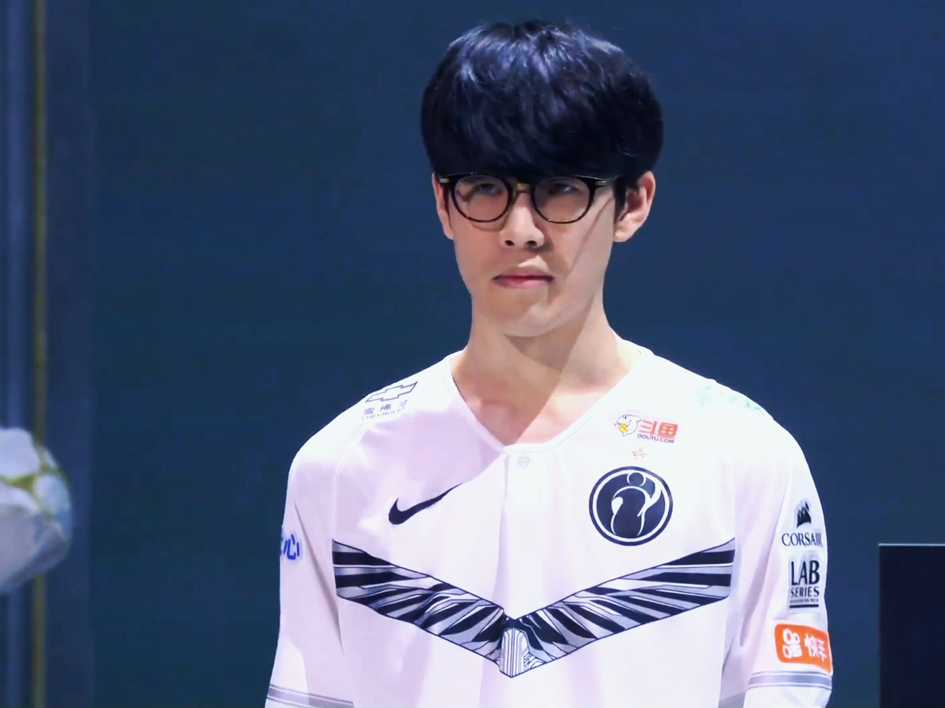 板球上的积 板球上的积