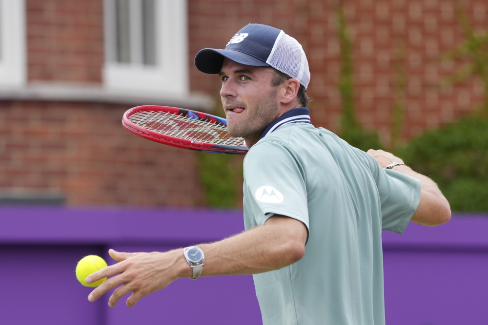 清晨光照 清晨光照