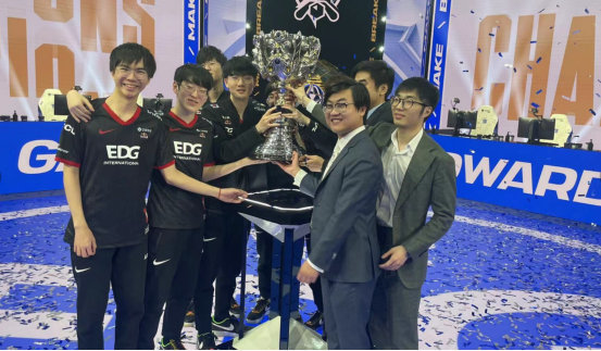 细节几近苛 细节几近苛